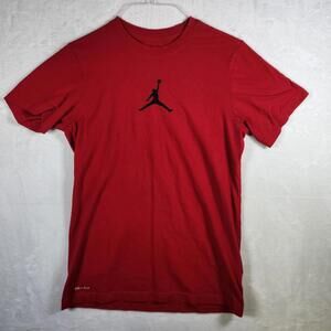 Air Jordan Jumpman Logo Tshirt Red Size Small Short‎ Sleeve